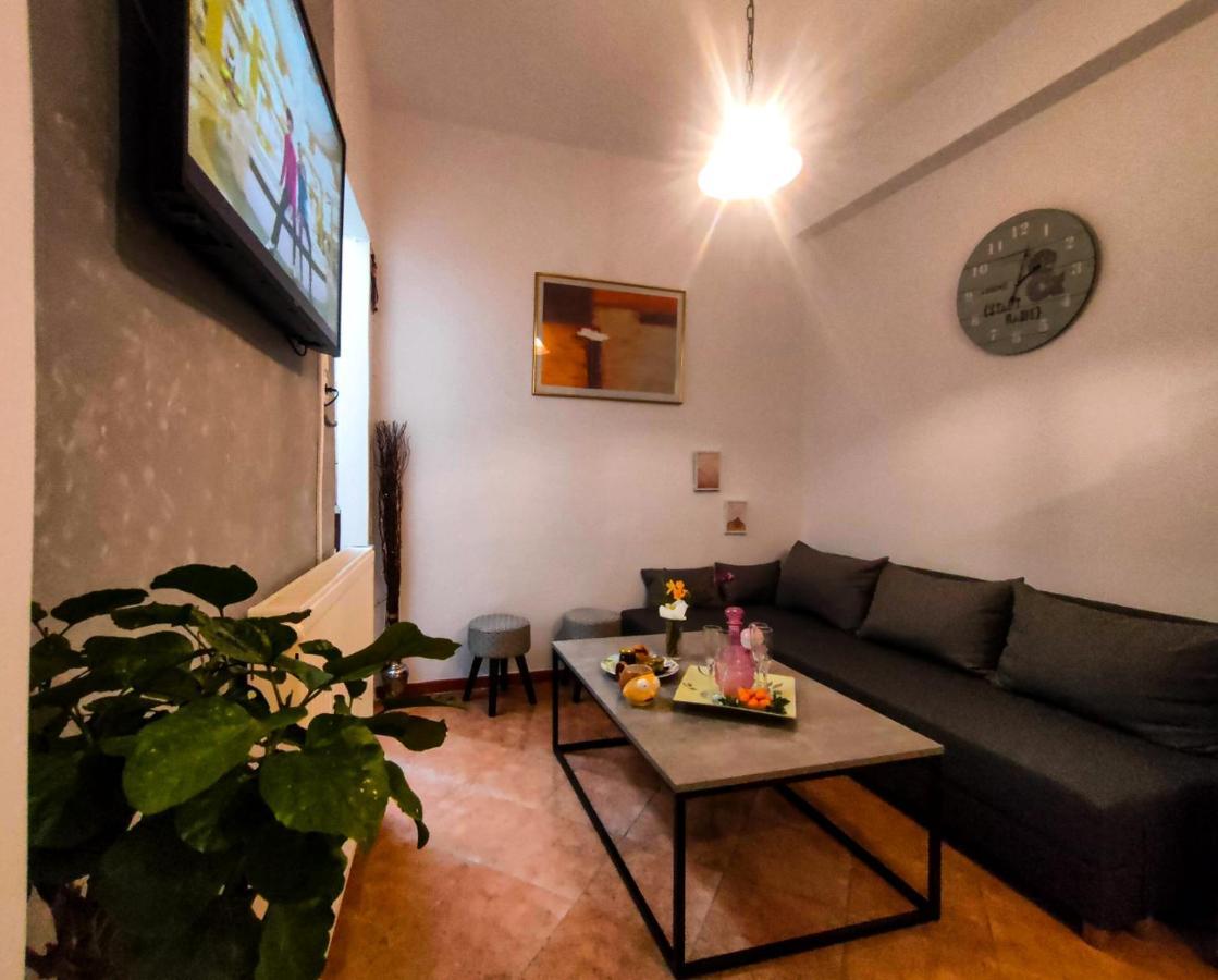 Kastra Bella 2 Bedroom Condo In Corfu Town Екстер'єр фото